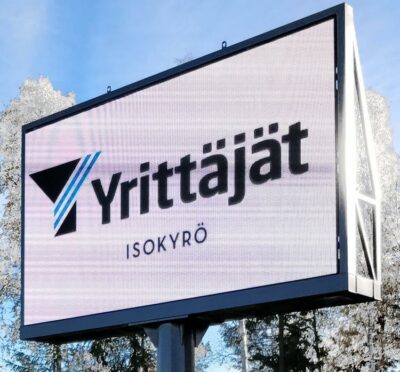 Isonkyrön Yrittäjien led-taulu